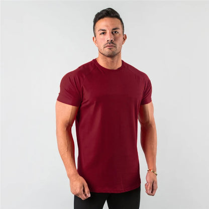 T-shirts unis tendance pour homme.