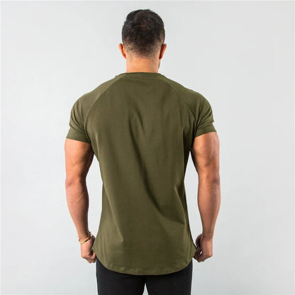 T-shirts unis tendance pour homme.