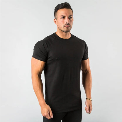 T-shirts unis tendance pour homme.